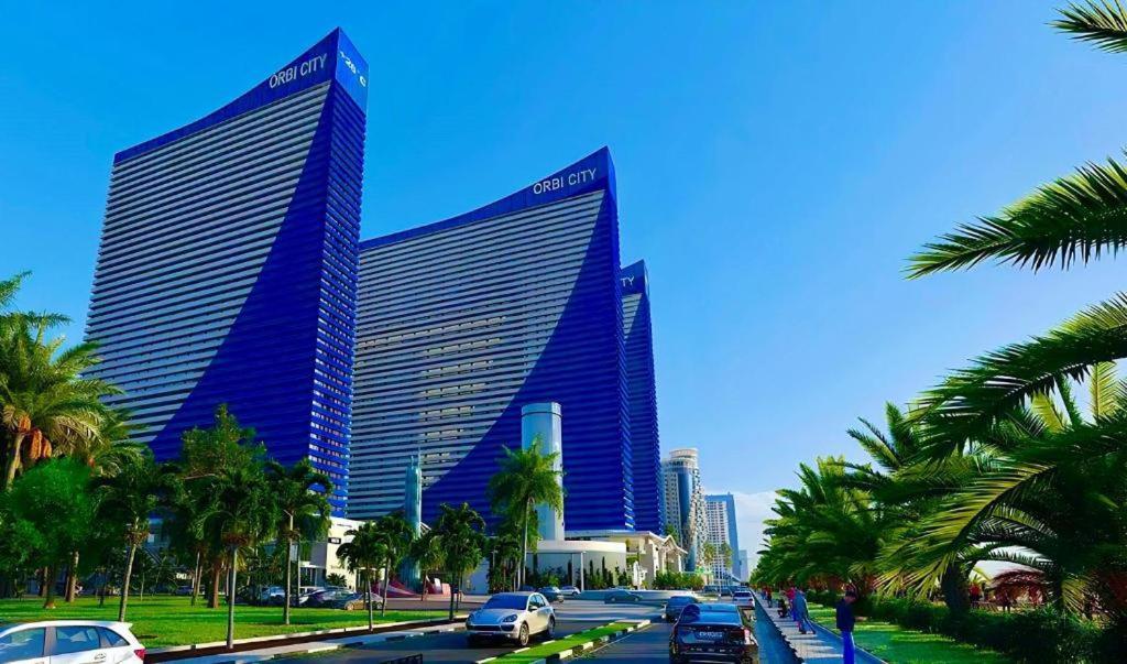 Orbi City- Twin Towers Corpus C Batumi Exterior foto